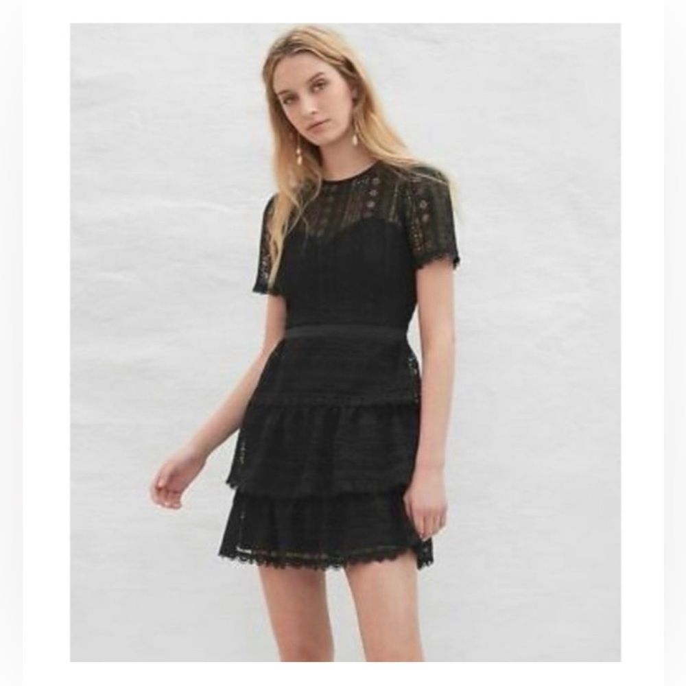 SOLD! LIKE NEW! (Size S) EXPRESS Short Sleeve Black Lace Tiered Lace mini Dress - Picture 1 of 1